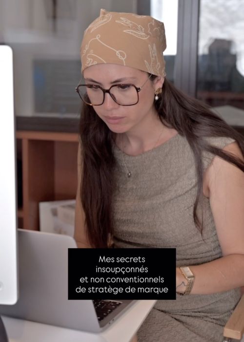 ig media video 18011298653919594 Votre agence de communication familiale & engagée Kezacréation Votre marque porte votre mission, votre histoire. Elle crée du lien. Pour attirer vos clients de cœur, elle doit être visible. Mais pas à n’importe quel prix. Être reconnue, oui. Mais le branding sans âme, non merci. Chez KezaCréation, nous plantons les graines d’une identité durable pour les marques ambitieuses. Celles qu’on reconnaît. Celles qu’on ressent.