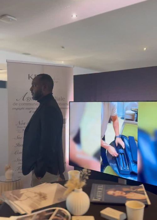 ig media video 18089245069952688 Votre agence de communication familiale & engagée Kezacréation Votre marque porte votre mission, votre histoire. Elle crée du lien. Pour attirer vos clients de cœur, elle doit être visible. Mais pas à n’importe quel prix. Être reconnue, oui. Mais le branding sans âme, non merci. Chez KezaCréation, nous plantons les graines d’une identité durable pour les marques ambitieuses. Celles qu’on reconnaît. Celles qu’on ressent.