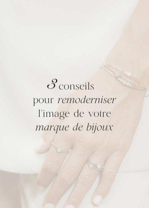 ig media video 18070451513358680 1f370fd4 Votre agence de communication familiale & engagée Kezacréation Votre marque porte votre mission, votre histoire. Elle crée du lien. Pour attirer vos clients de cœur, elle doit être visible. Mais pas à n’importe quel prix. Être reconnue, oui. Mais le branding sans âme, non merci. Chez KezaCréation, nous plantons les graines d’une identité durable pour les marques ambitieuses. Celles qu’on reconnaît. Celles qu’on ressent.