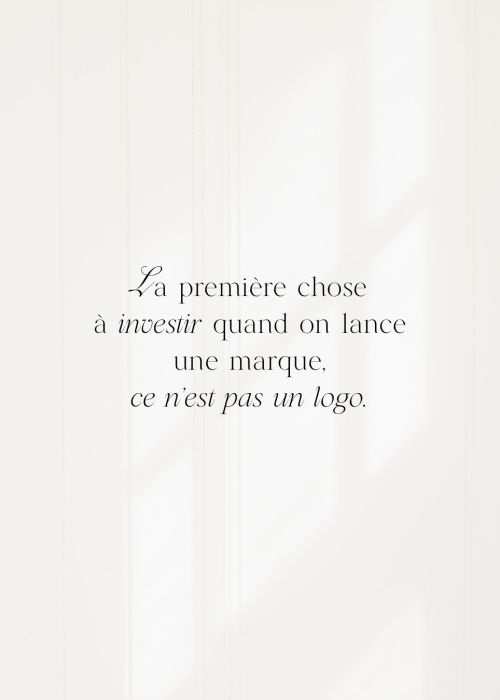 ig media album 17946147507075087 714d4a75 Votre agence de communication familiale & engagée Kezacréation Votre marque porte votre mission, votre histoire. Elle crée du lien. Pour attirer vos clients de cœur, elle doit être visible. Mais pas à n’importe quel prix. Être reconnue, oui. Mais le branding sans âme, non merci. Chez KezaCréation, nous plantons les graines d’une identité durable pour les marques ambitieuses. Celles qu’on reconnaît. Celles qu’on ressent.